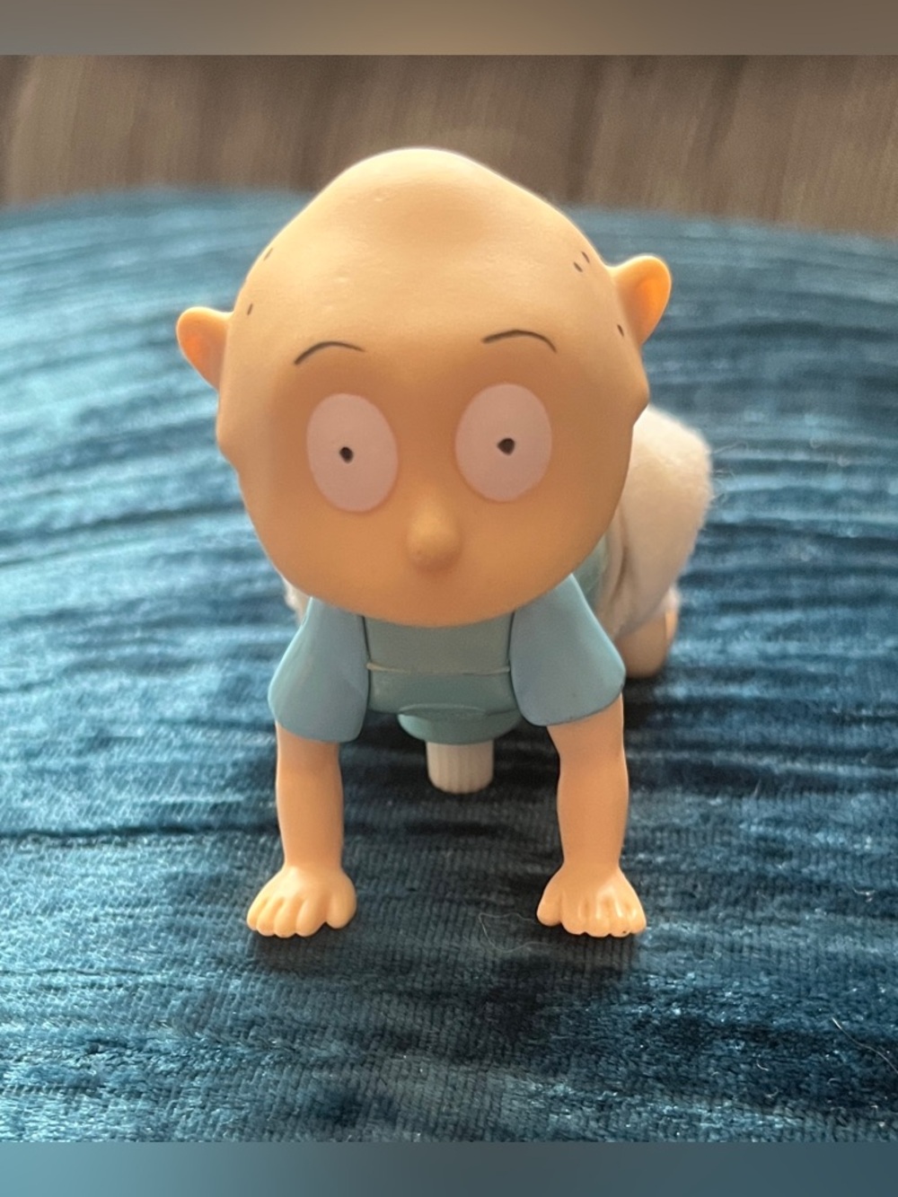 Nickelodeon Rugrats Tommy Pickles Wind-Up Crawling Baby Action Figure
Toy